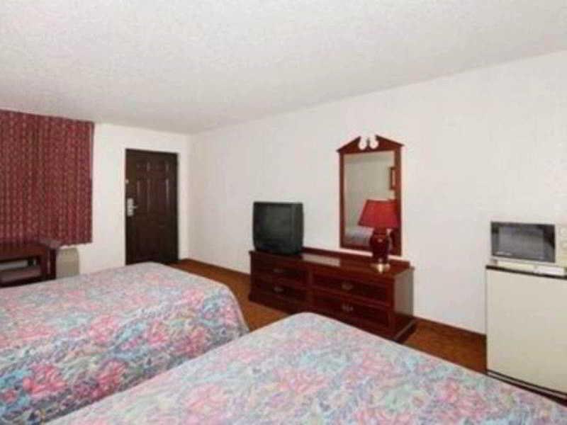 Econo Lodge At Nasa 웹스터 객실 사진